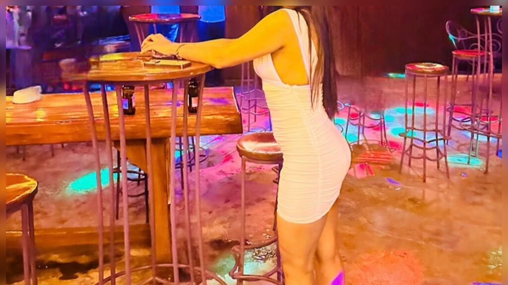 NancyNia